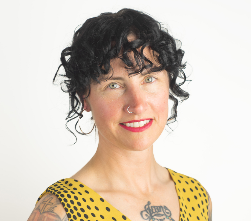 Sandy Cruz Oakland Red Oak Realty