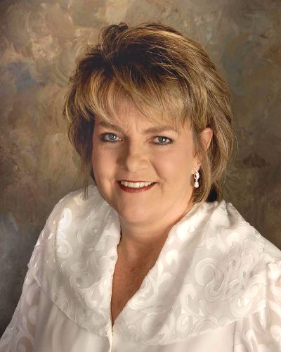 Mary Jo Brown | Greenwood | Carpenter Realtors, Inc.