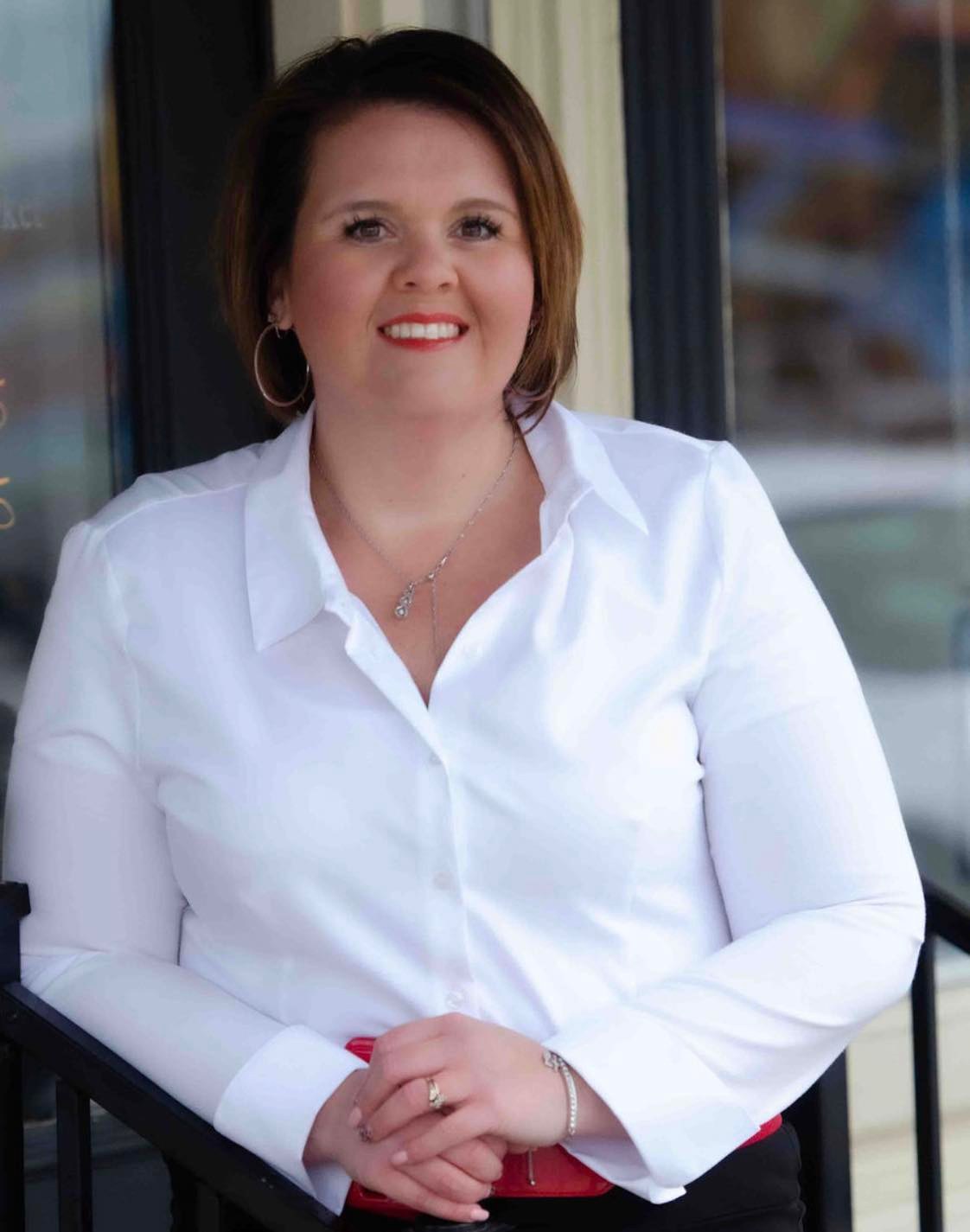 Amber Rouse Realtor at Lohmiller Real Estate