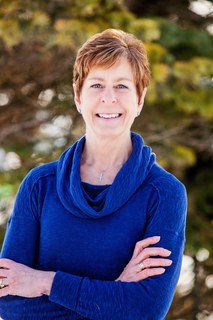 Julie DeDoes Julie DeDoes