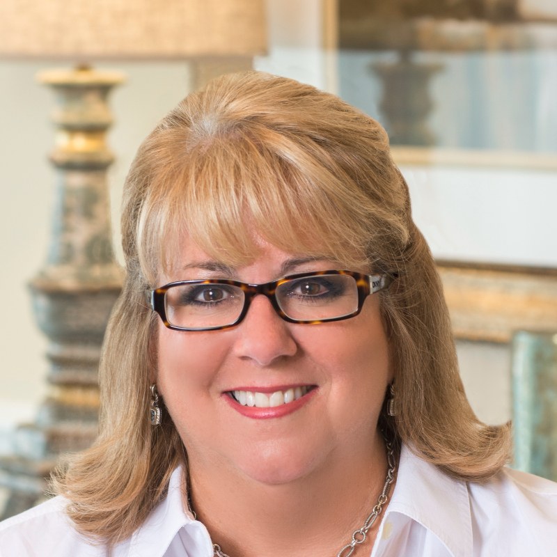 Holly Brown Agent Harry Norman Realtors