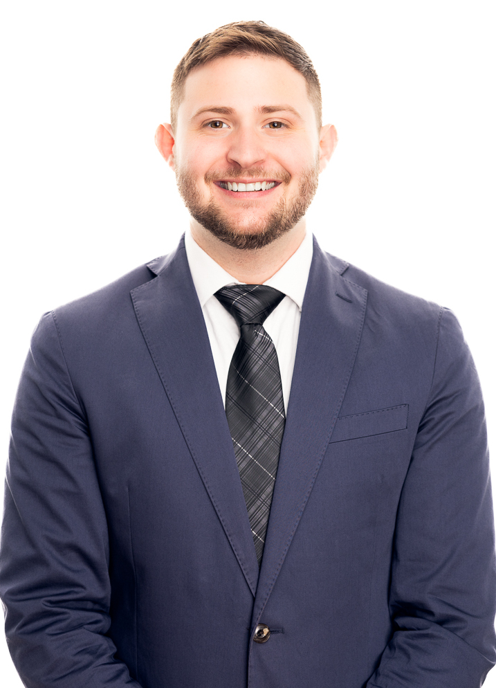 Thatcher Miner Real Estate Agent With Encore Realty