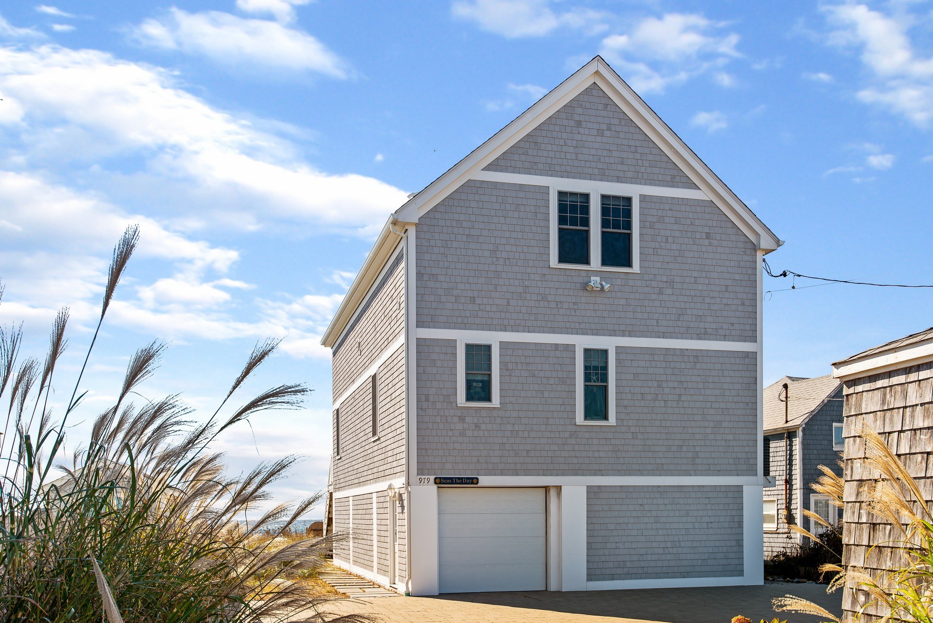 979 Matunuck Beach Road, South Kingstown, RI 02879 Cherry Arnold