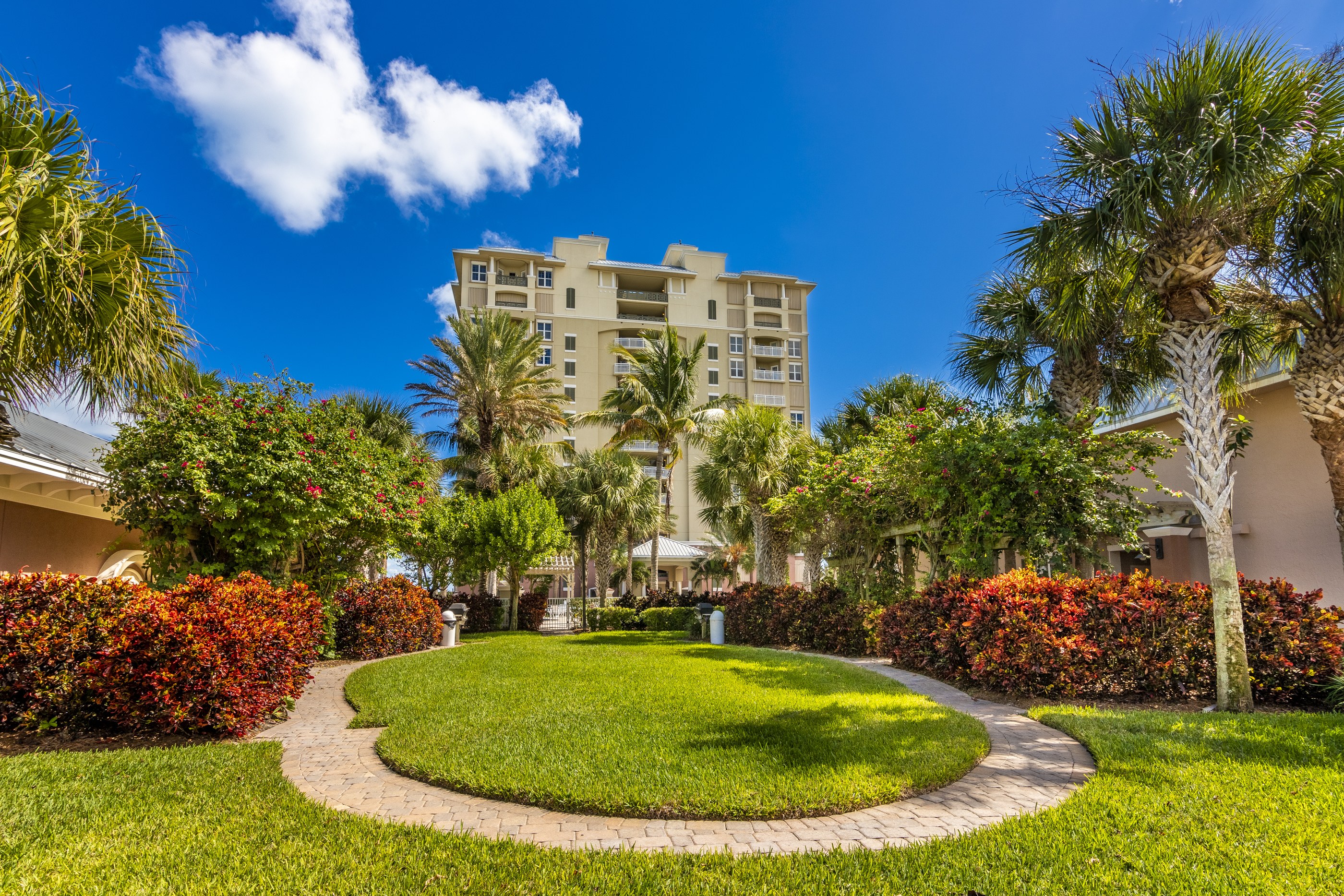 Sold: 3702 N Highway A1a, #304, Hutchinson Island, FL 34949 | 4 Beds ...