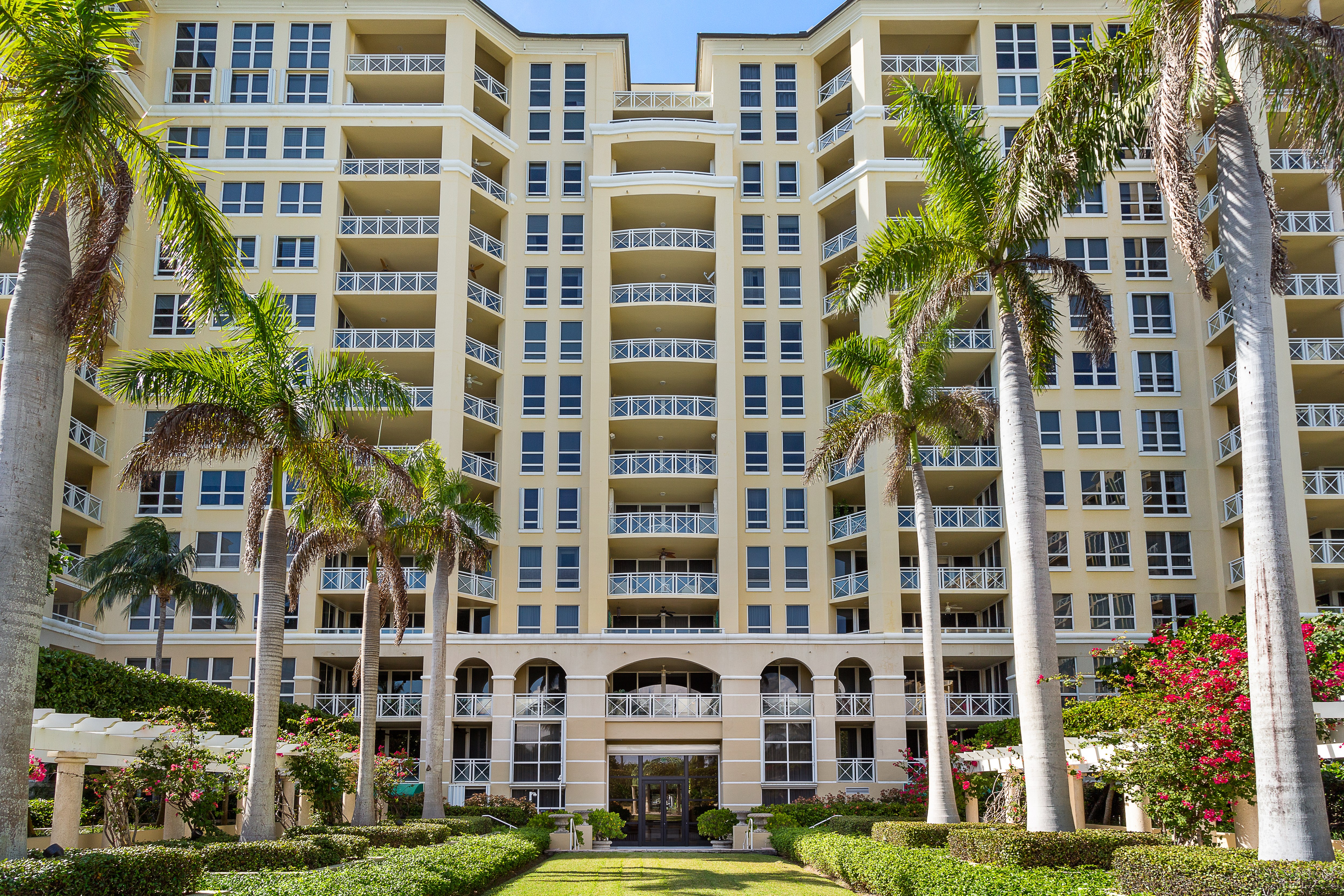 Sold 445 Grand Bay Dr, 501, Key Biscayne, FL 33149 2 Beds / 3 Full Baths / 1 Half Bath