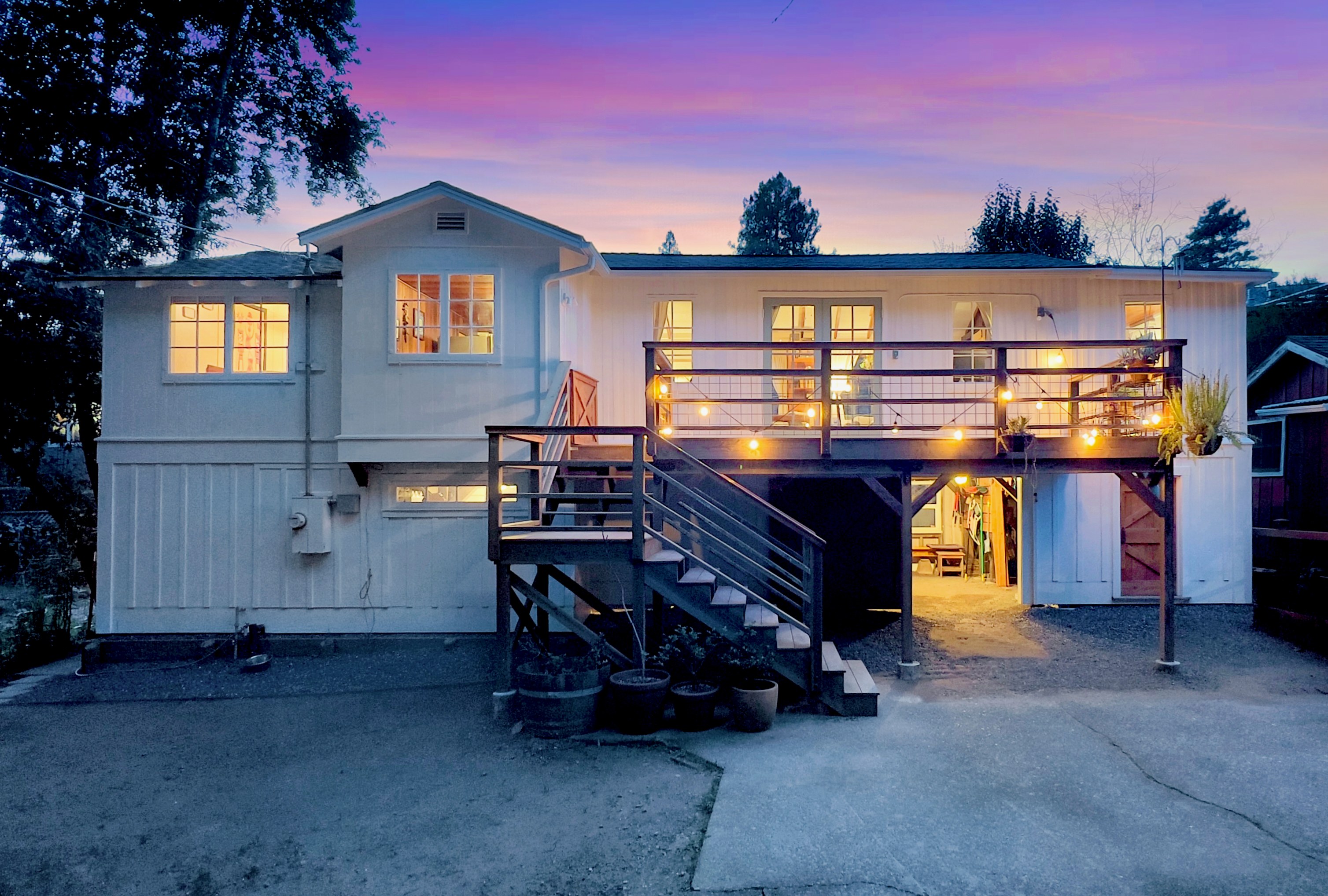 Sold 16630 Neeley Road, Guerneville, CA 95446 2 Beds / 1 Full Bath