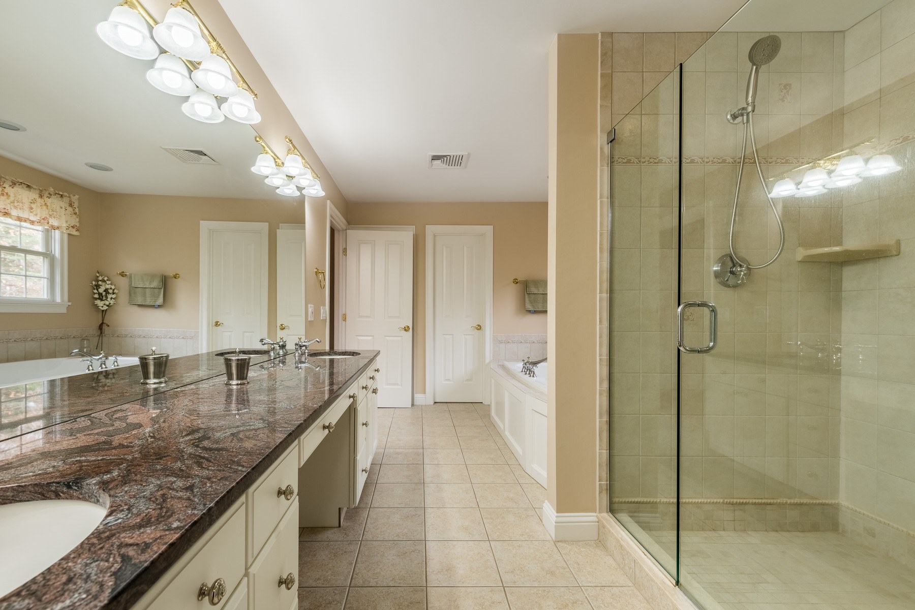 40 BAILEY BLVD, East Greenwich, 02818, Chestnut Hill Estates Mott