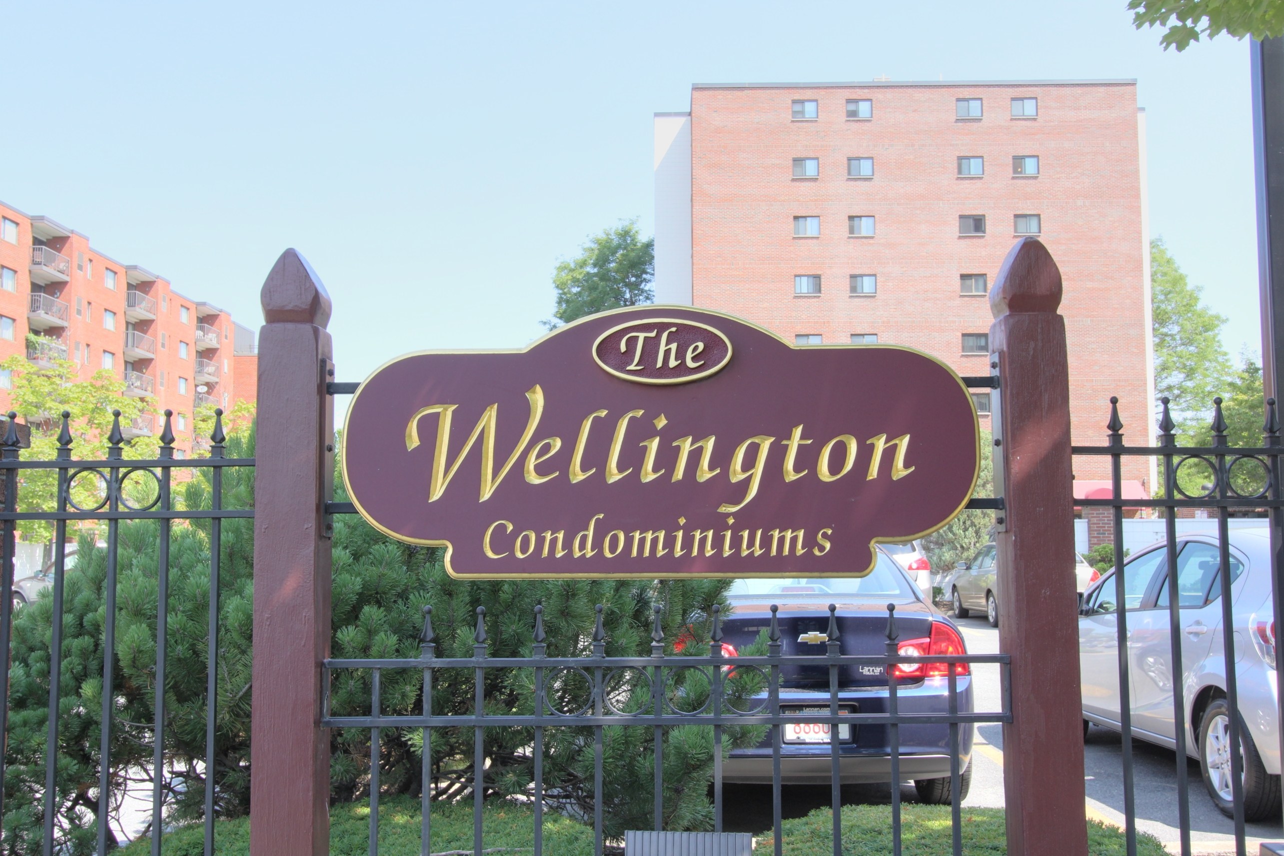 Wellington Condos - Current Listings and Pictures
