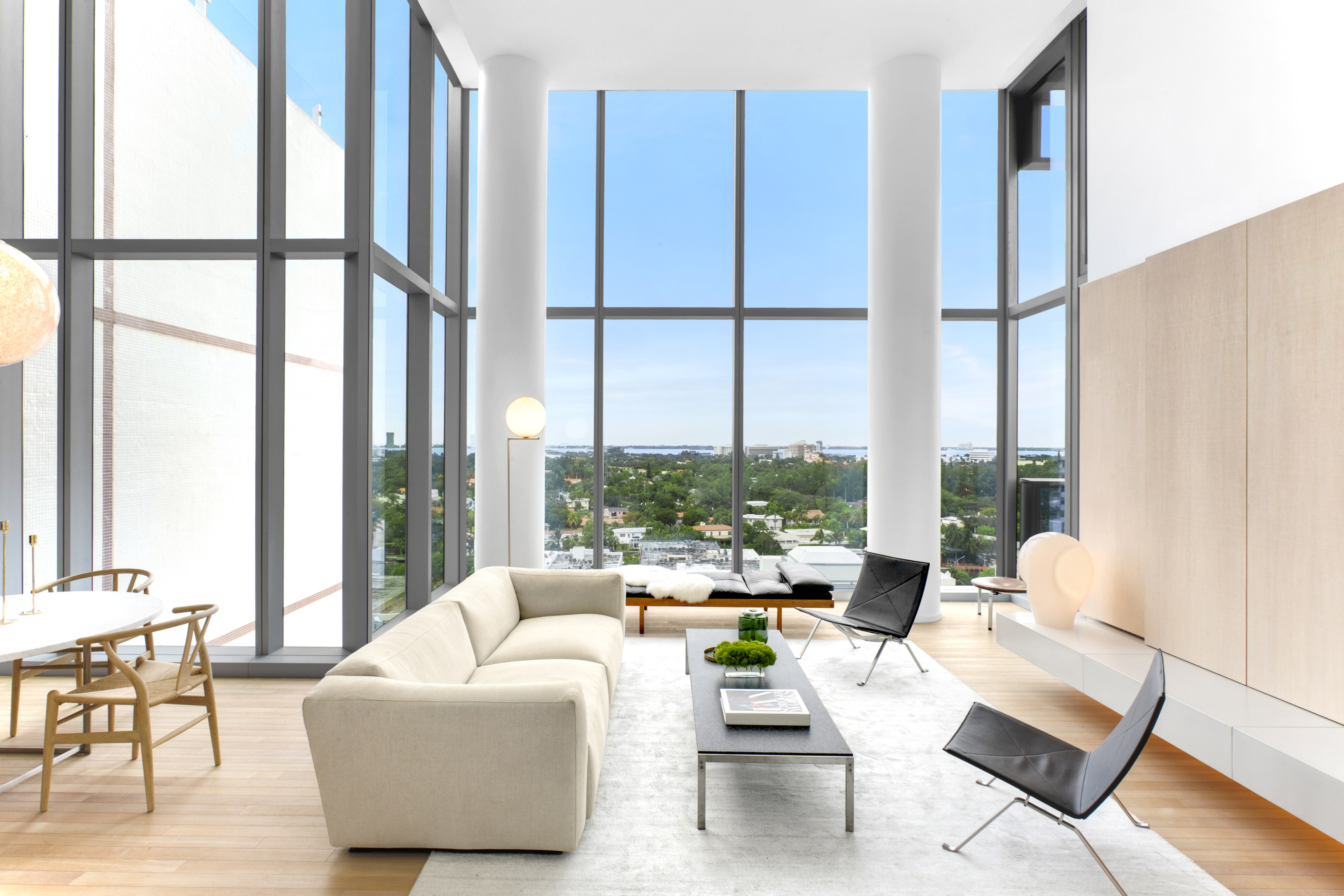 Milena d imagesize:5760x3840 The Edition Residences | ONE Sotheby's International Realty
