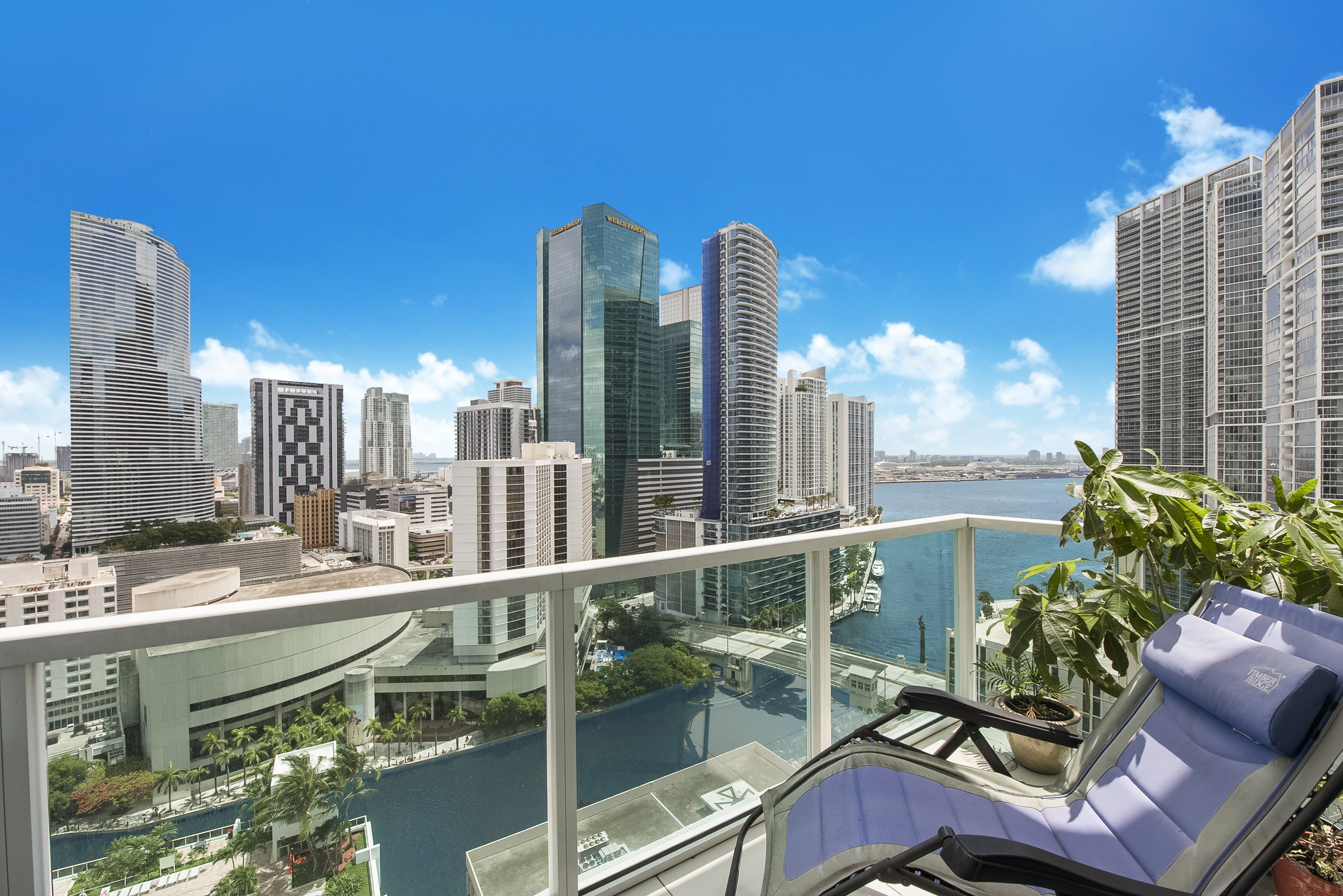 Brickell on the River ONE Sotheby's International Realty