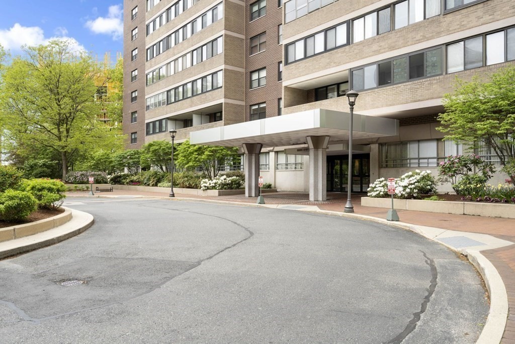 Hawthorne Place Condos West End Boston