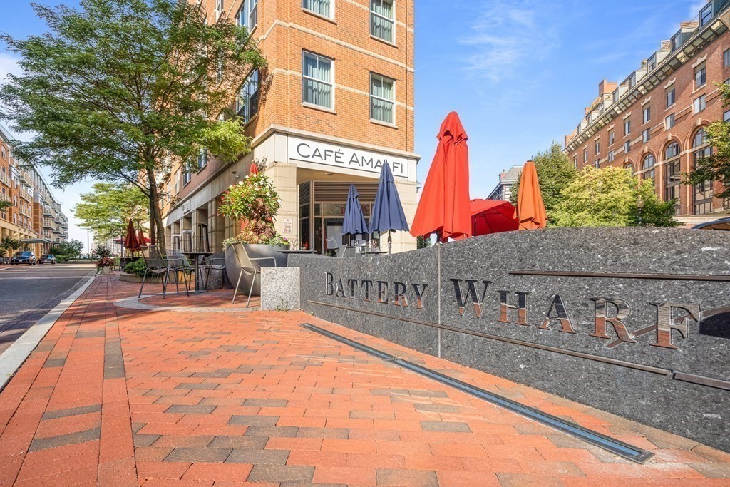 Battery Wharf Luxury Condos for Sale & Rent