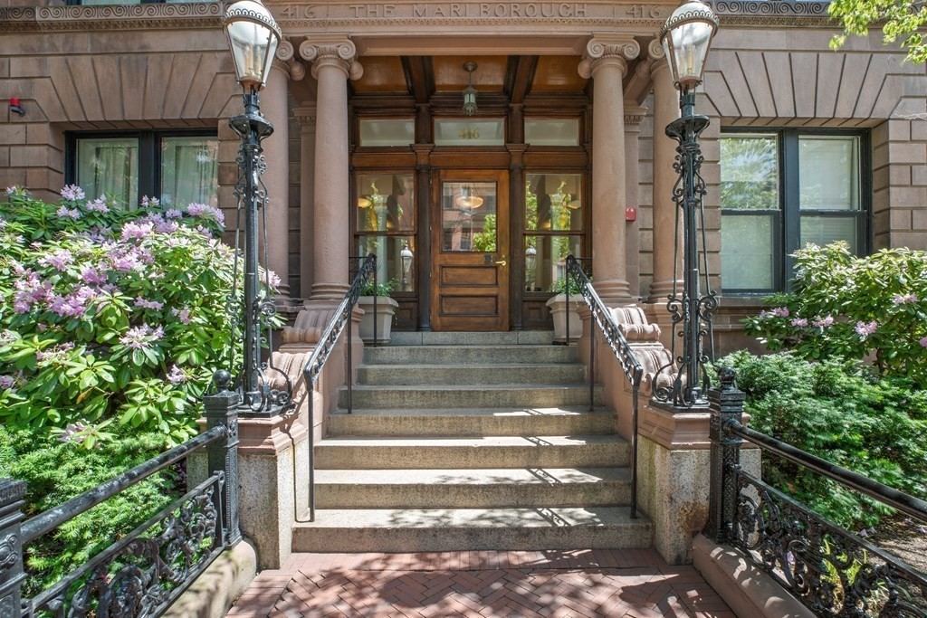 Marlborough Back Bay Boston Condominiums For Sale And For Rent