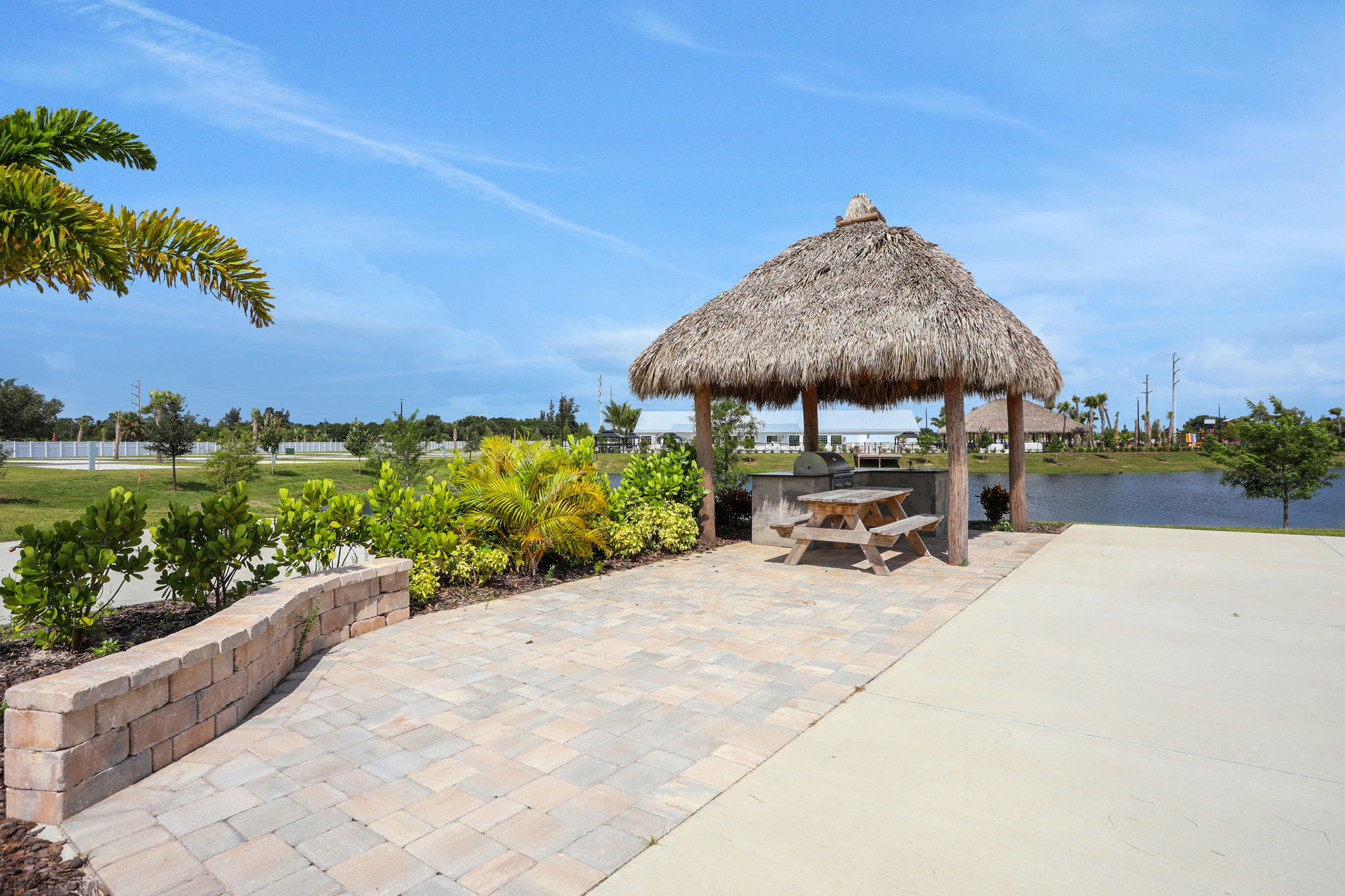 Palm Breeze Resort | Newby Realty, Inc