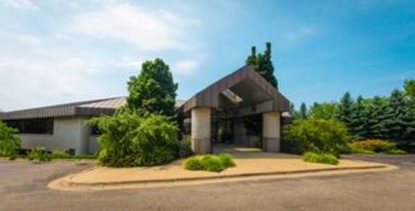 Grand Rapids Mi Office Realtors Greenridge Realty Inc