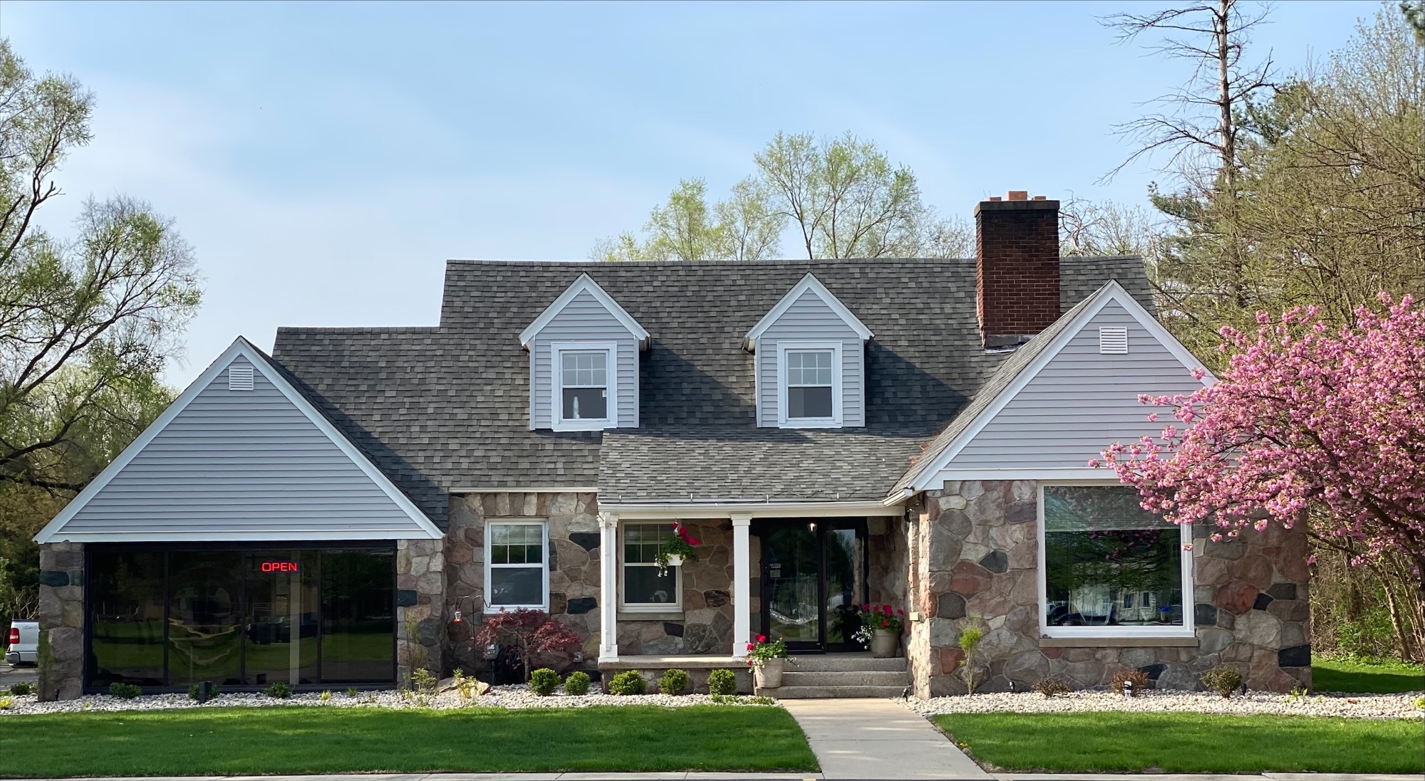 Lowell, MI Office & Realtors Greenridge Realty, Inc.