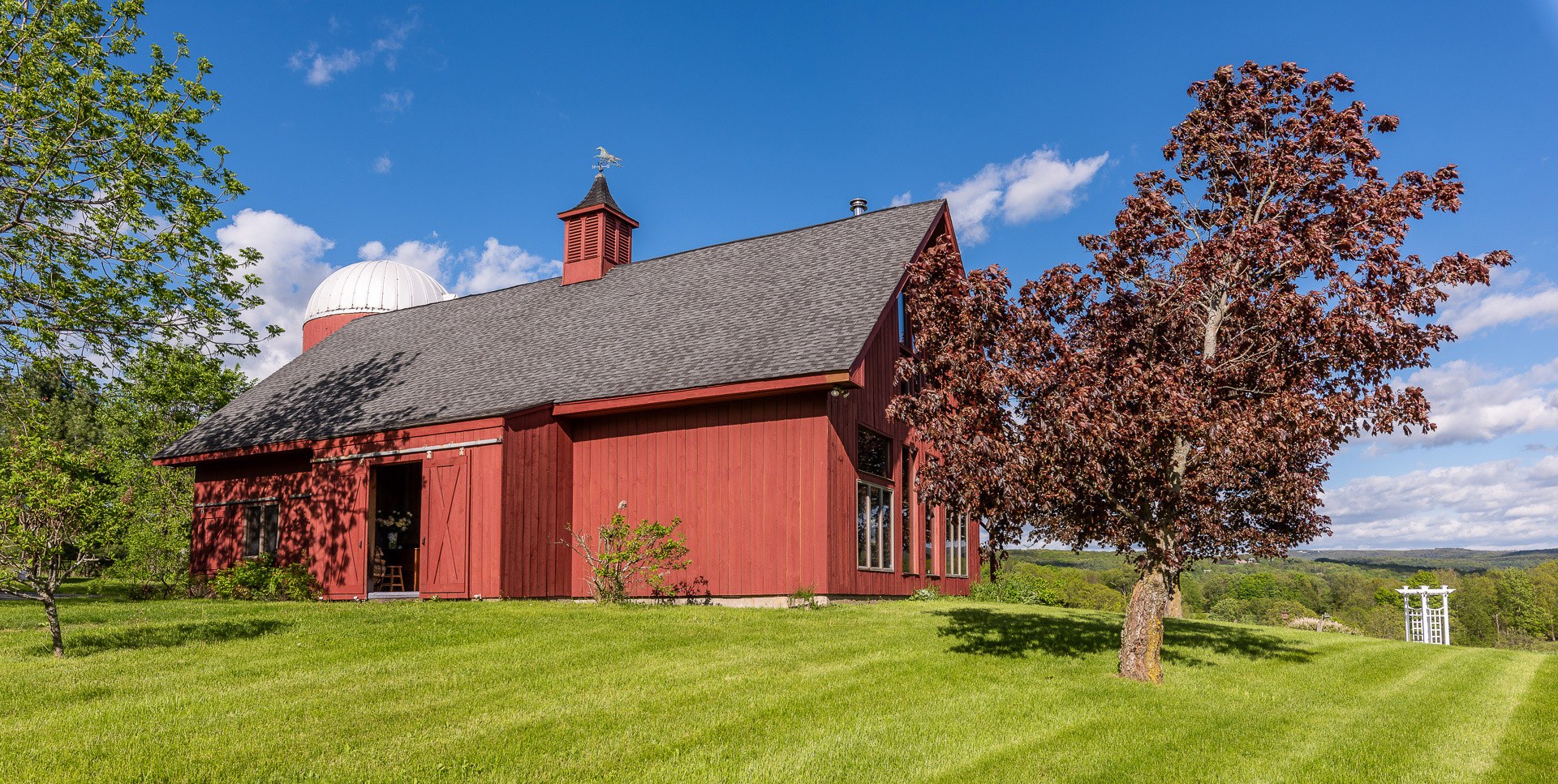 Berkshires and Upper Hudson Valley Real Estate Stone House Properties