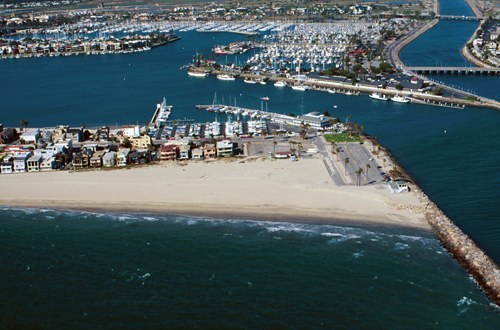 The Peninsula Long Beach Ca In The 1920 S Seaside Walk Boardwalk Was Built This Wooden Structure Is Considered Historic By Residents And When A Concrete Proposed