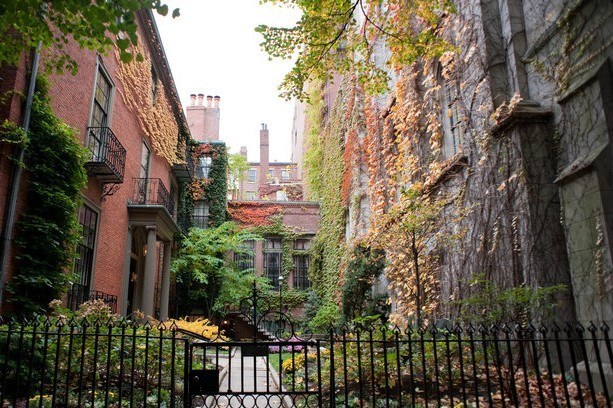 For Sale: A Beacon Hill Townhouse by Historic Louisburg Square