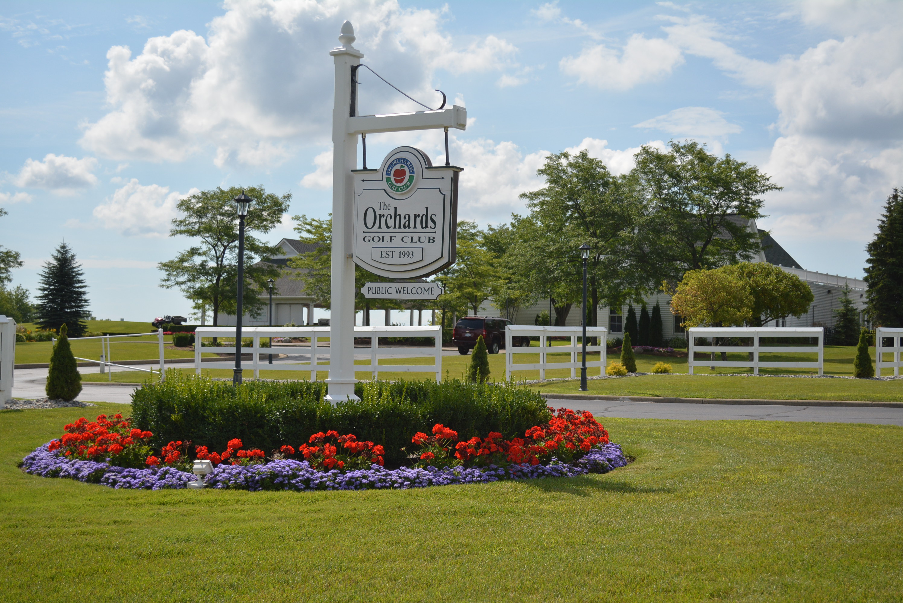 County, Michigan Golf Courses