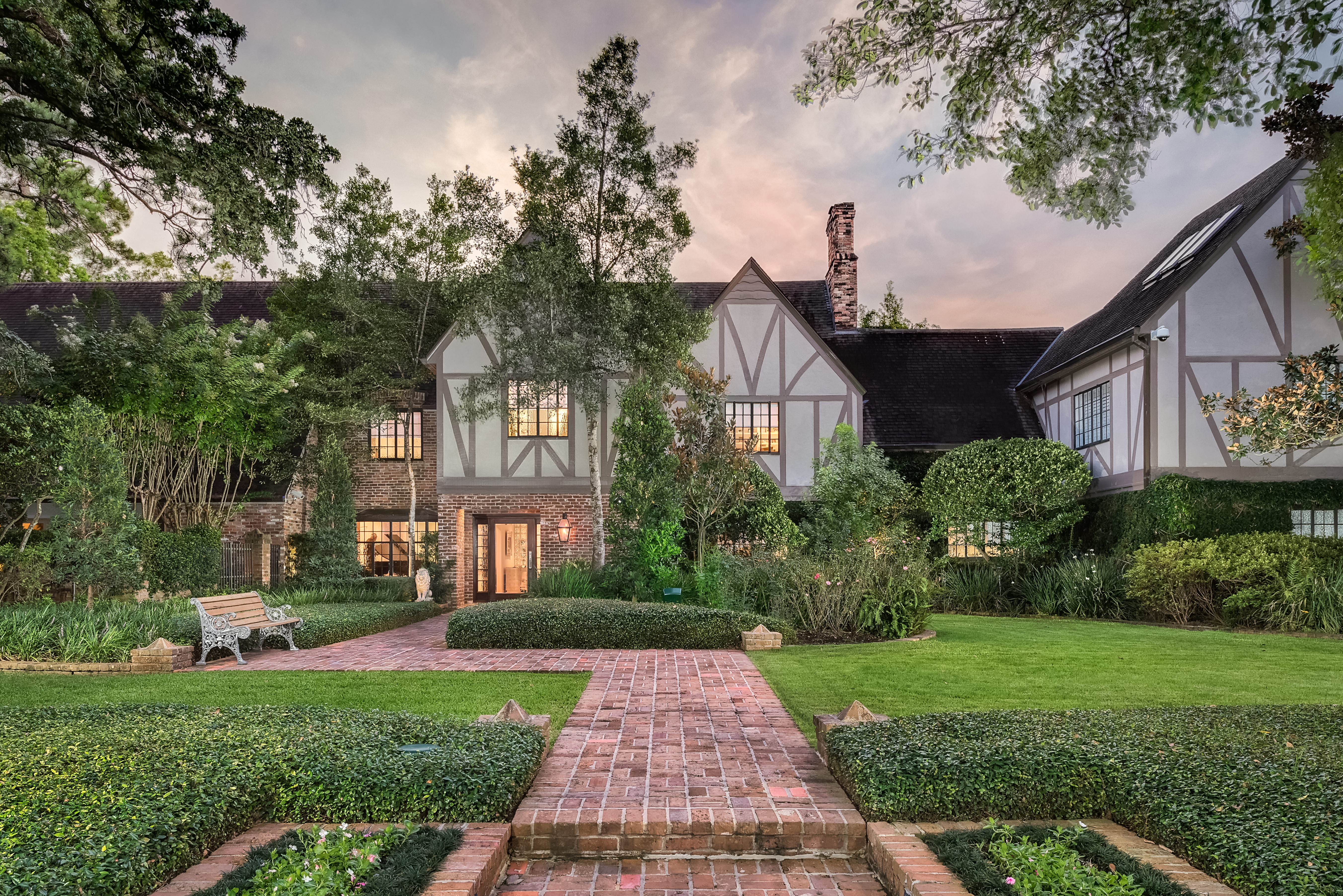 Tudor Revival style home in River Oaks, Houston