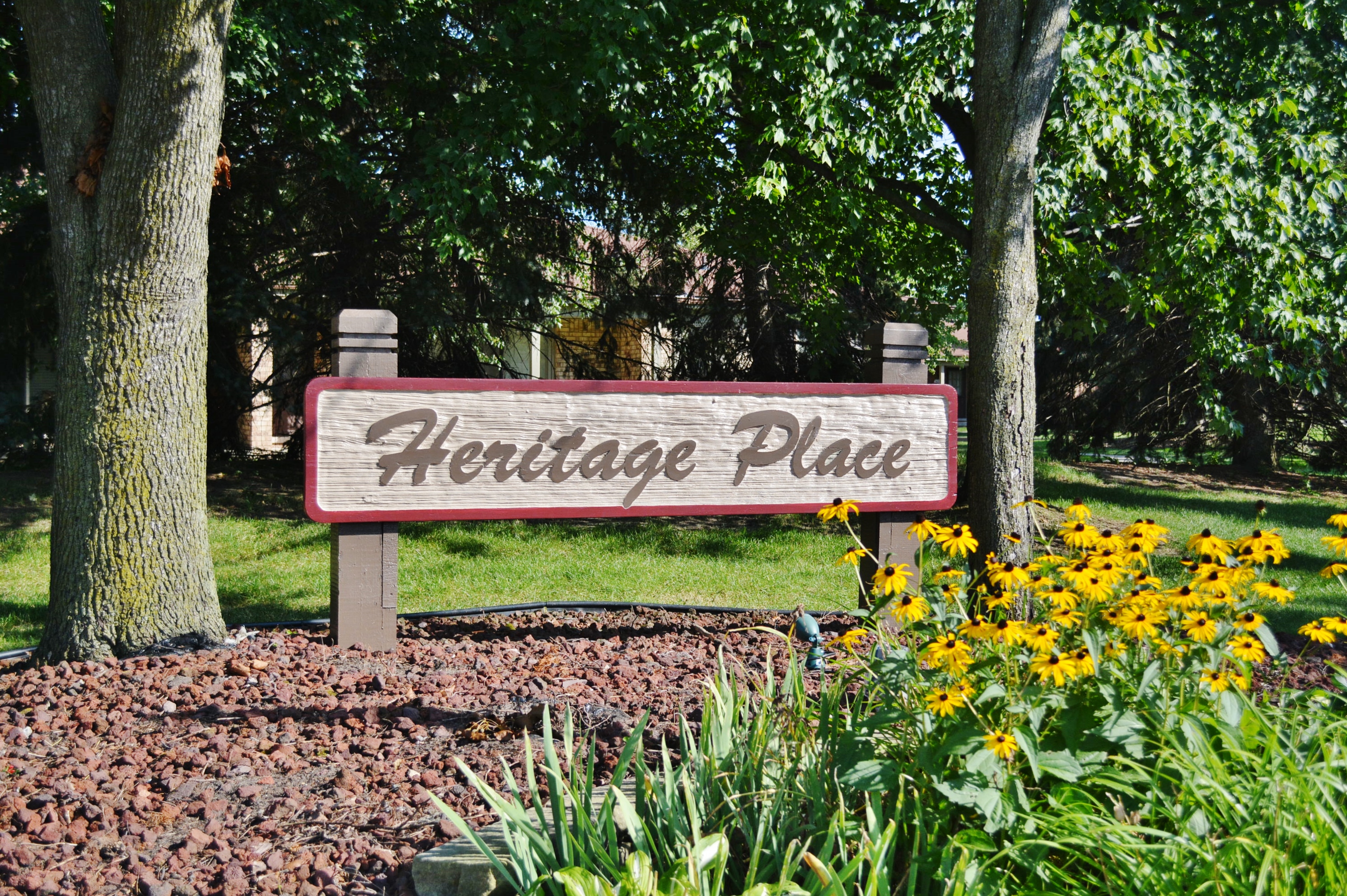 Heritage Place Condos for Sale - Shelby Township
