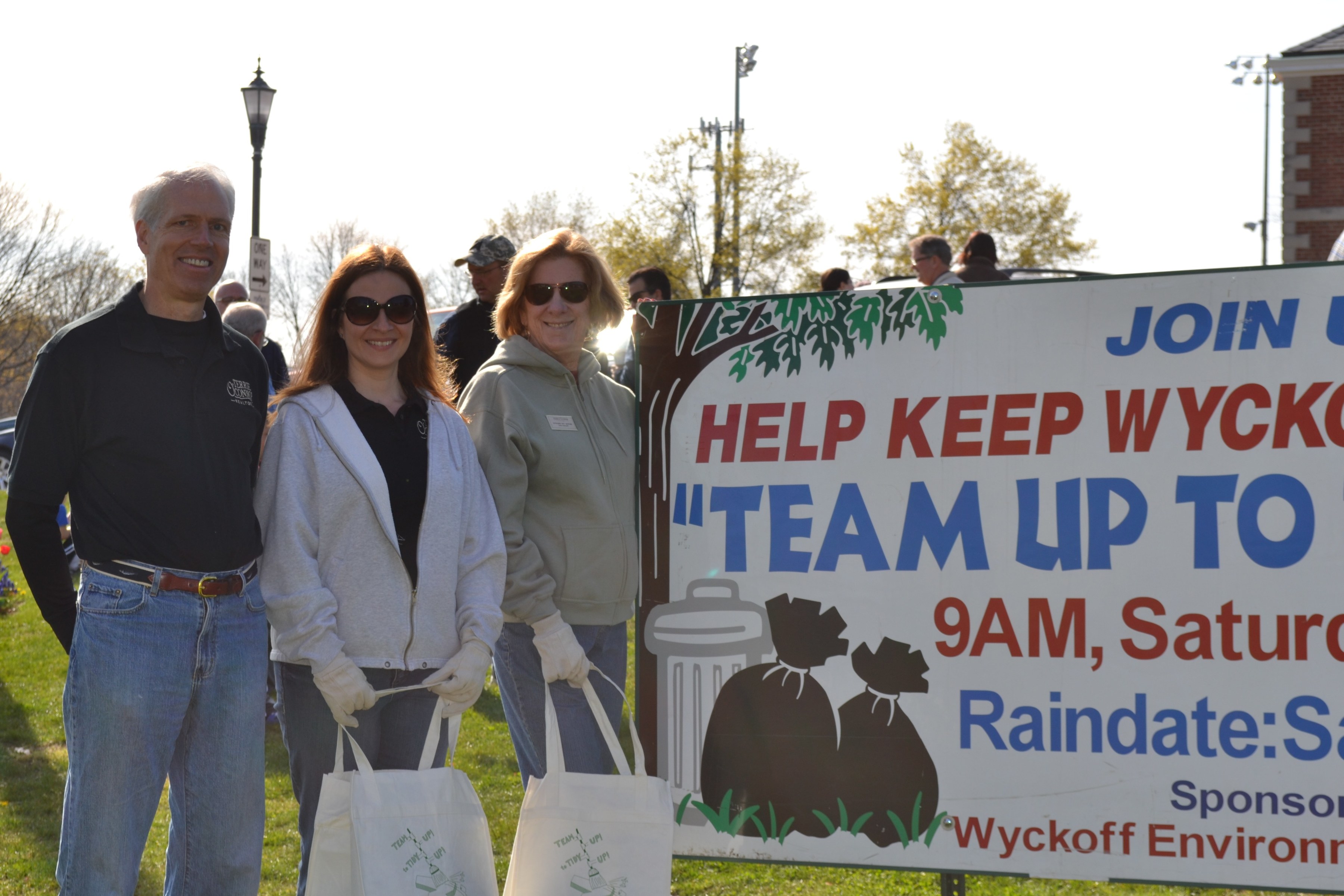 Terrie O’Connor Realtors Wyckoff Group Participates in “Team Up to Tidy ...